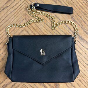 St Louis Cardinals Black Purse with Gold Metal Logo and Chain Strap SGA 9/2/23